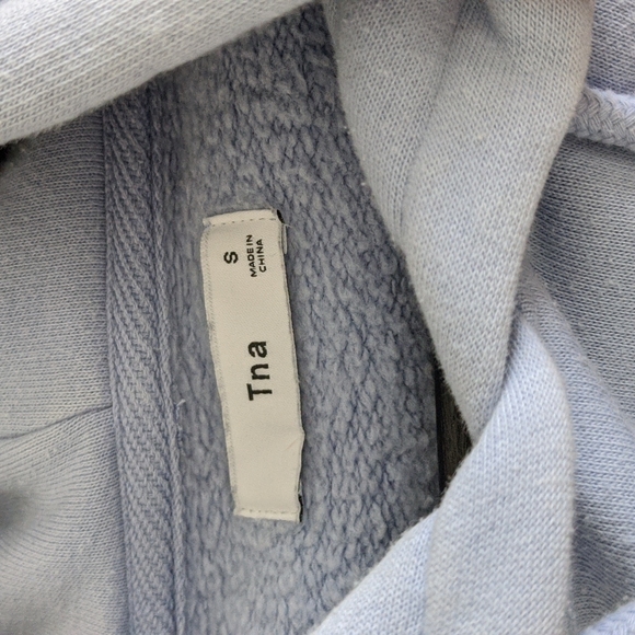 TNA cropped hoodie - Picture 2 of 2